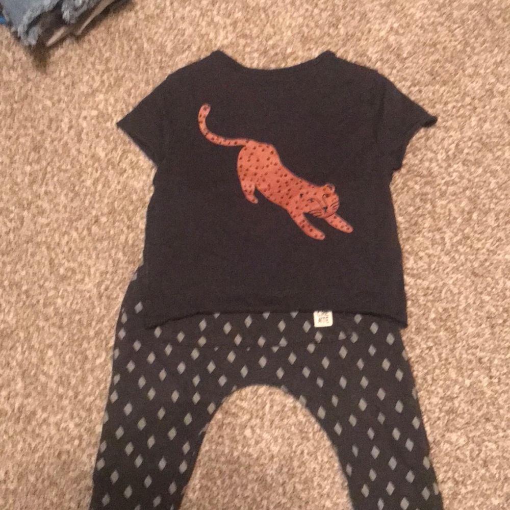 Matching set - Picture 2 of 4